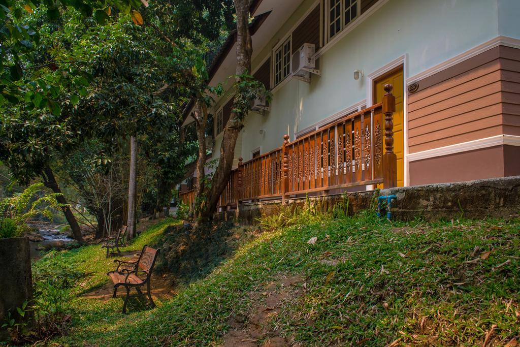 Rinrada Resort Chiang Mai Exterior foto